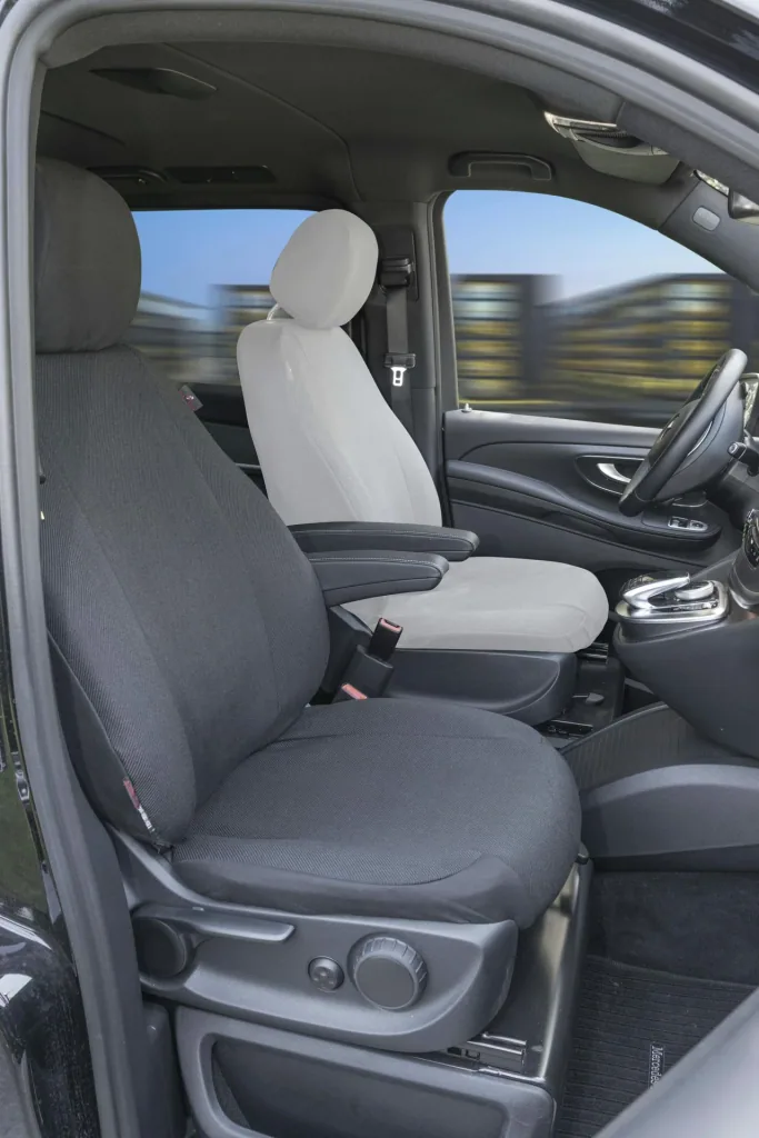 Passform Sitzbezüge Mercedes V-Klasse 477 für Einzelsitz Beifahrer mit Armlehne innen aus Stoff ab BJ 06/2014 - heute
