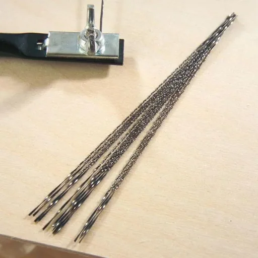 Spiral Laubsägeblätter 12 Stück für Rundungen, mittel