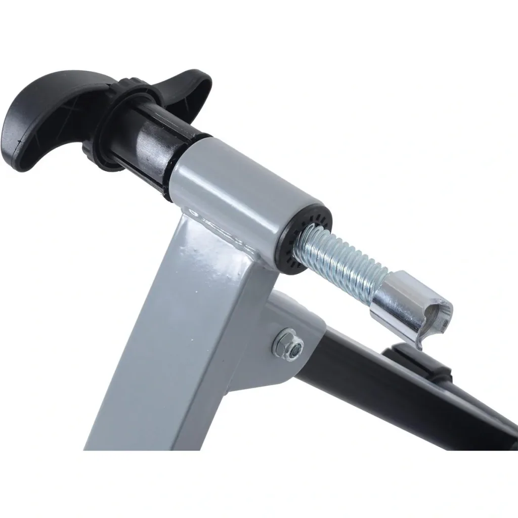 Heimtrainer mit Luftwiderstandsbremse silber/schwarz