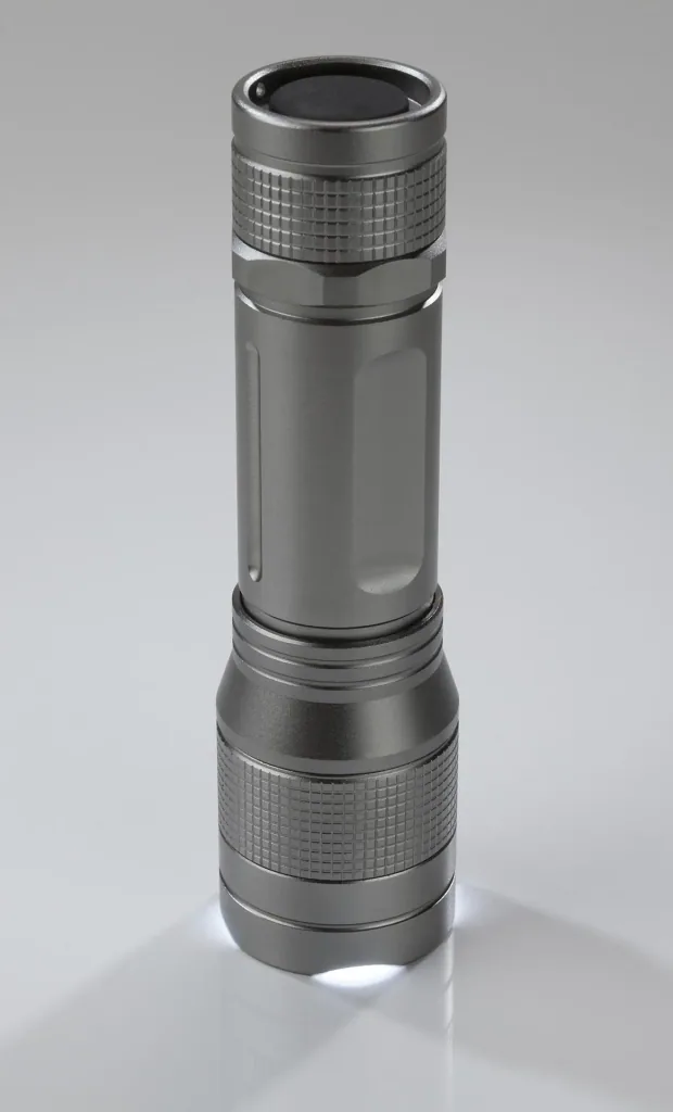 Aluminium Taschenlampe mit Zoom, 5 W Cree LED, spritzwassergeschützt nach IPX4