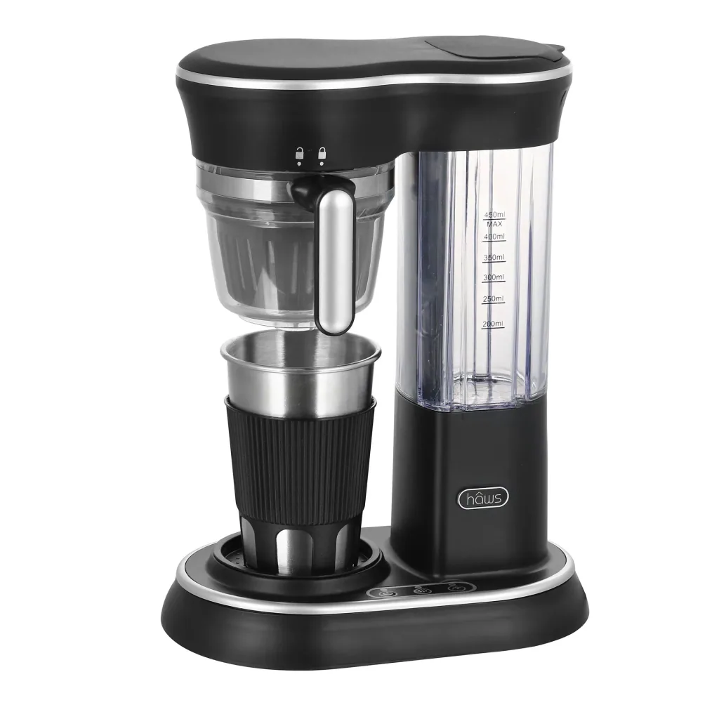 Kaffeemaschine mit Mahlwerk und Edelstahl-Trinkbecher