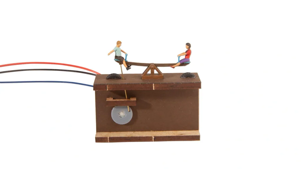 H0 Micromotion Kinderwippe