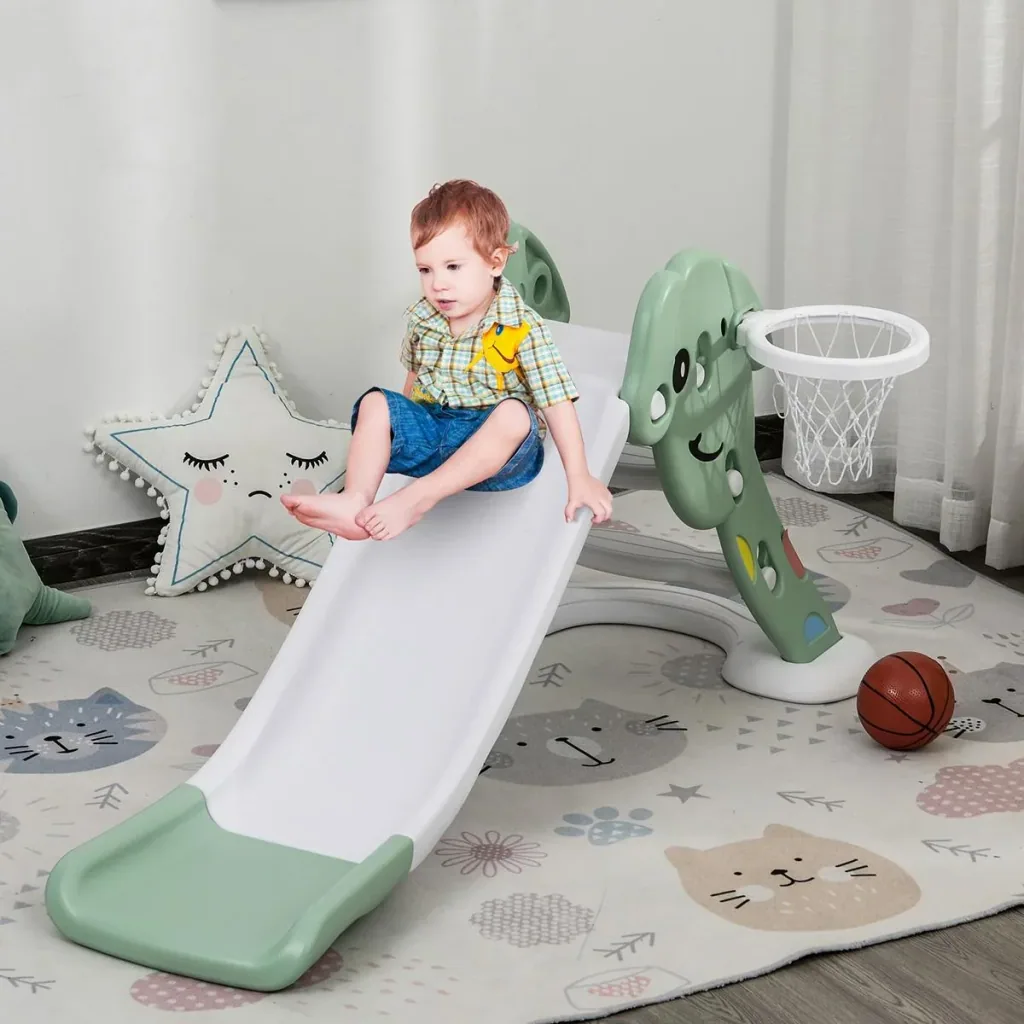 Kinderrutsche146 cm x 68 cm x 68 cm