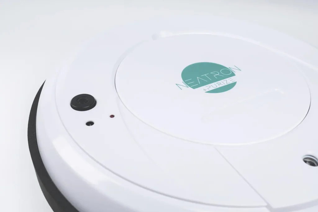 Neatron Akku Staubsauger-Roboter