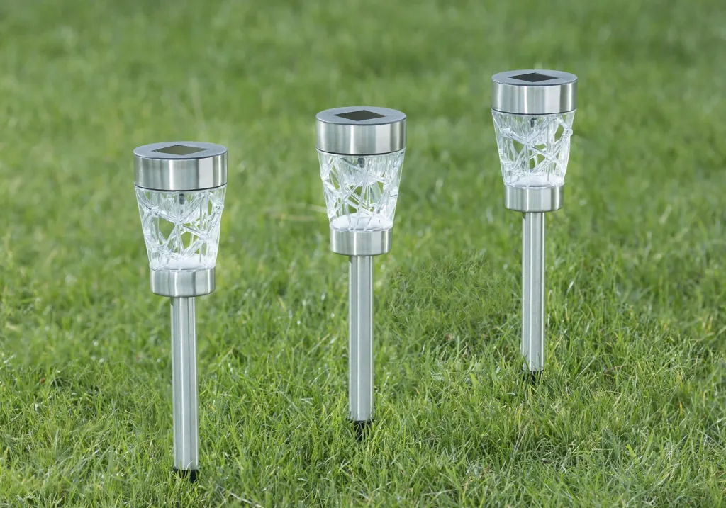Rotierende Solar Leuchte mit Farbwechsel - 3er Set