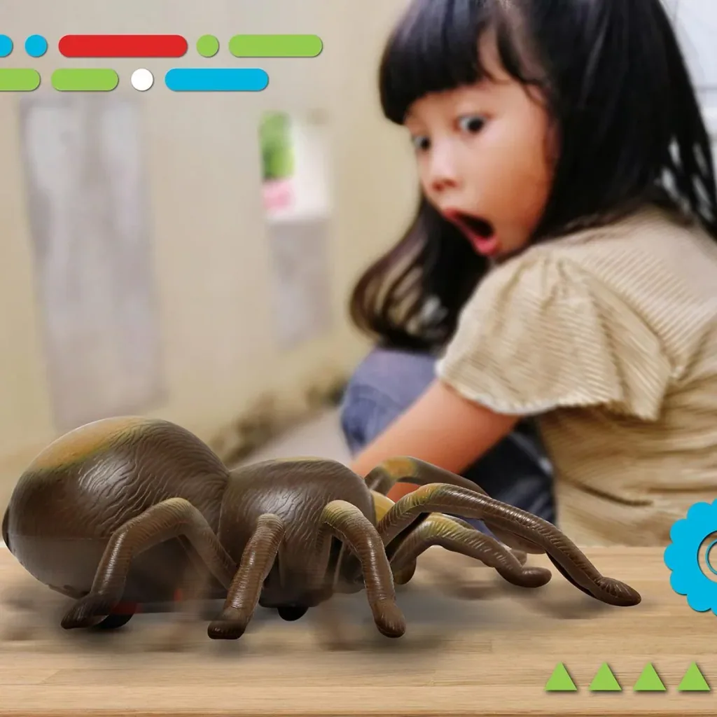 Discovery Kids RC Tarantula " " Spinne mit leuchtenden Augen und Sound