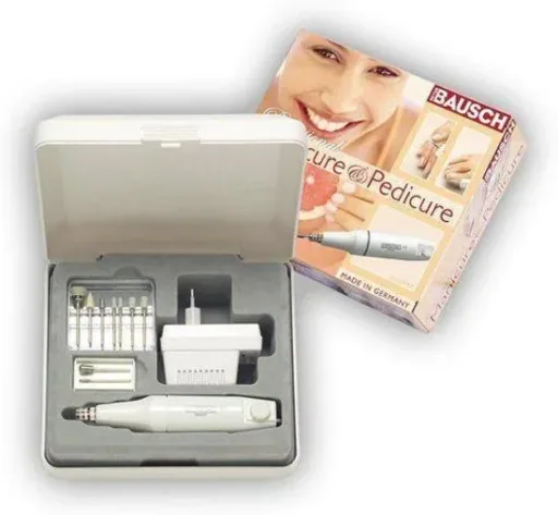 Profi Manicure/ Pedicure Set mit 9 Aufsätzen.