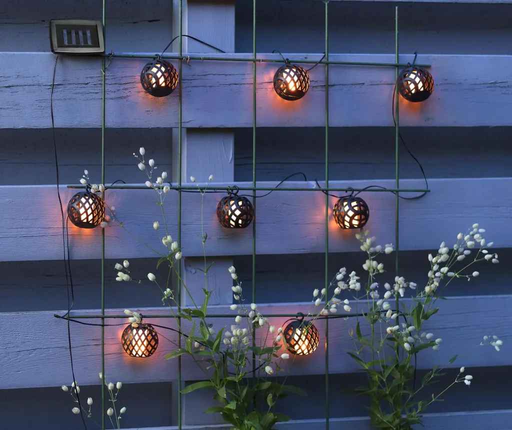 Solar LED-Lichterkette mit realistischem Flammeneffekt