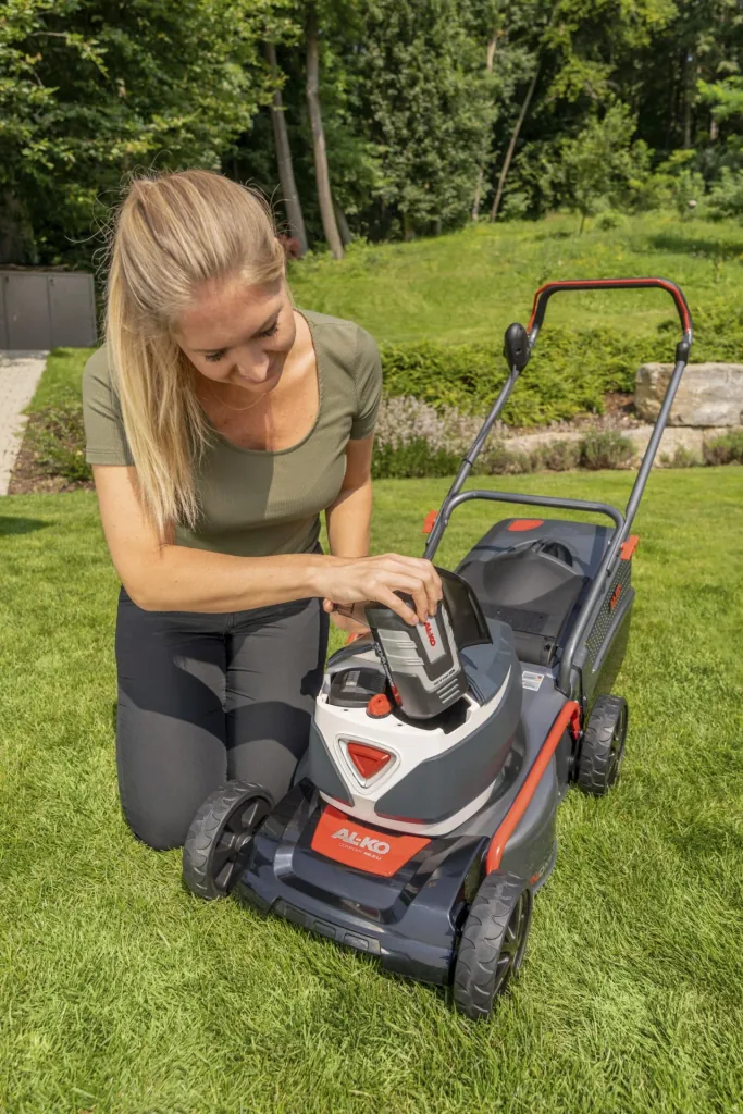 ENERGY FLEX Akku-Rasenmäher 42.2 Li Comfort - inkl. 2 Akku und Ladegerät