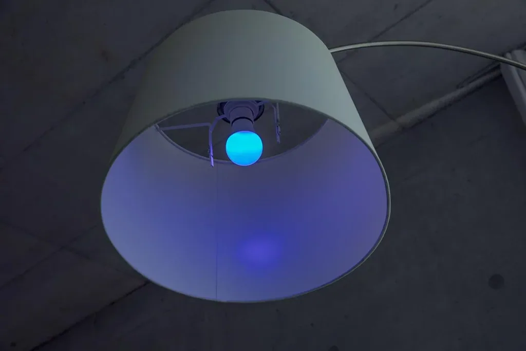 LED Lampe Star mit Remote Control, 9 Watt, E27, warmweiß,RGB dimmbar