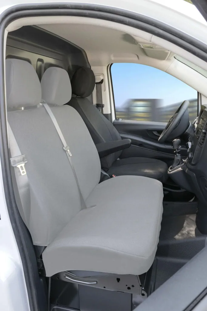 Passform Sitzbezüge Mercedes Vito 447 für Einzelsitz Fahrer vorne mit Armlehne innen aus Stoff ab BJ 06/2014 - heute