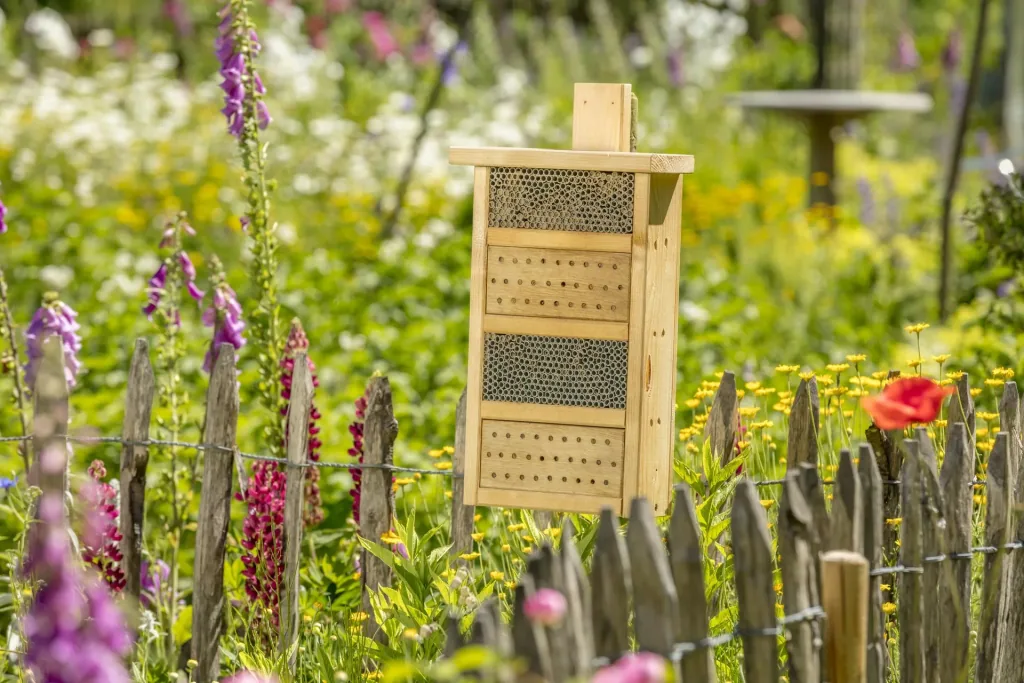 Wildgärtner Freude Bienenhaus