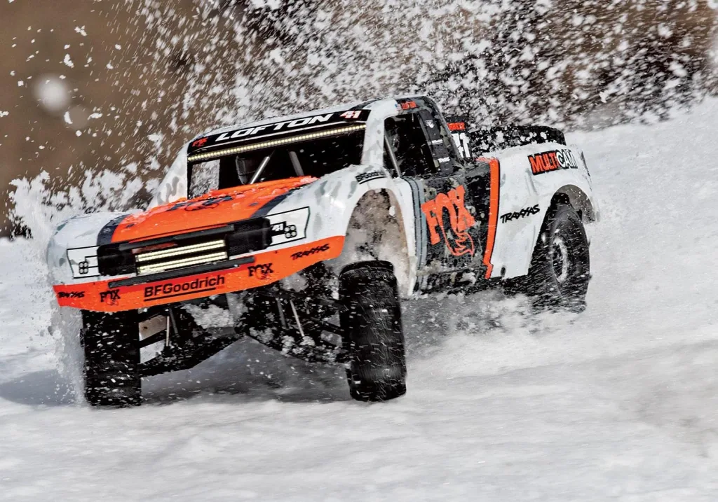 Unlimited Desert Racer 4x4 VXL RIGID-Ed. RTR + LED 1/7 4WD Pro-Scale Race-Truck Brushless ohne Akku/Lader