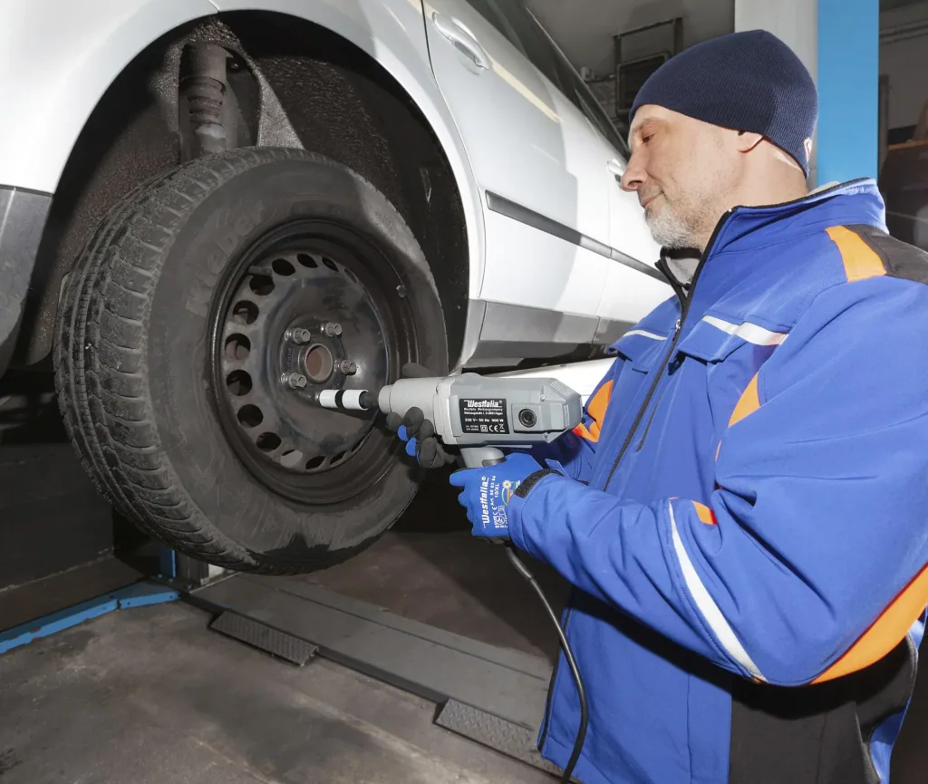 Elektro Schlagschrauber Profi, 230 Volt + GRATIS dazu Sonax SX90 - Der Alleskönner 400 ml