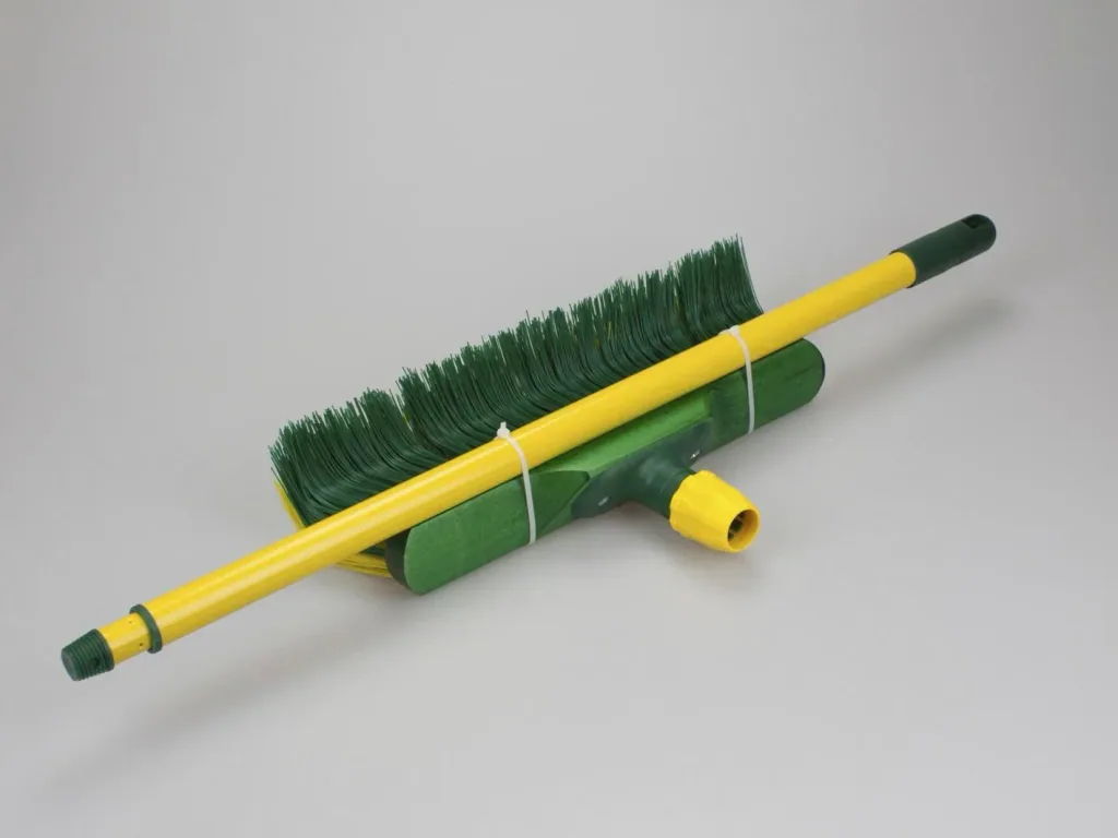 Krallenbesen mit Teleskopstiel, 40 cm breit