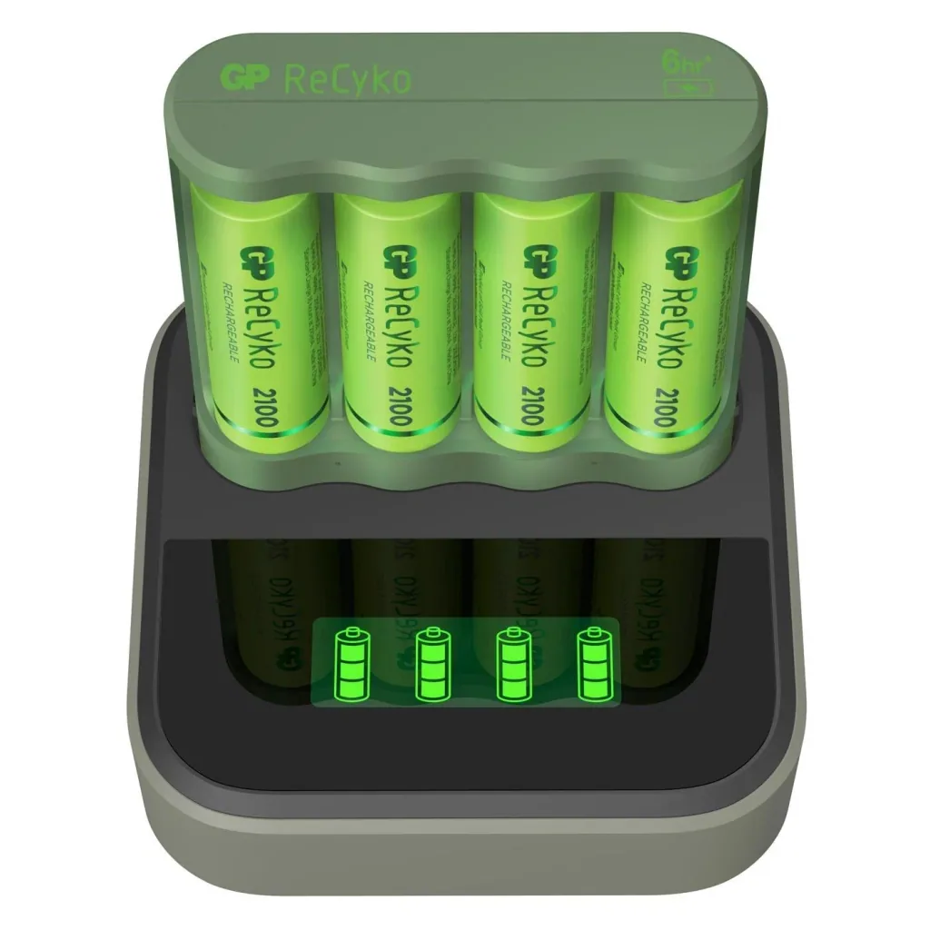 Ladegerät mit Docking Station, LCD Ladestandsanzeige für 4 AA/AAA NiMH Akkus inkl. 4 ReCyko Mignon(AA)NiMH Akkus 2100mAh
