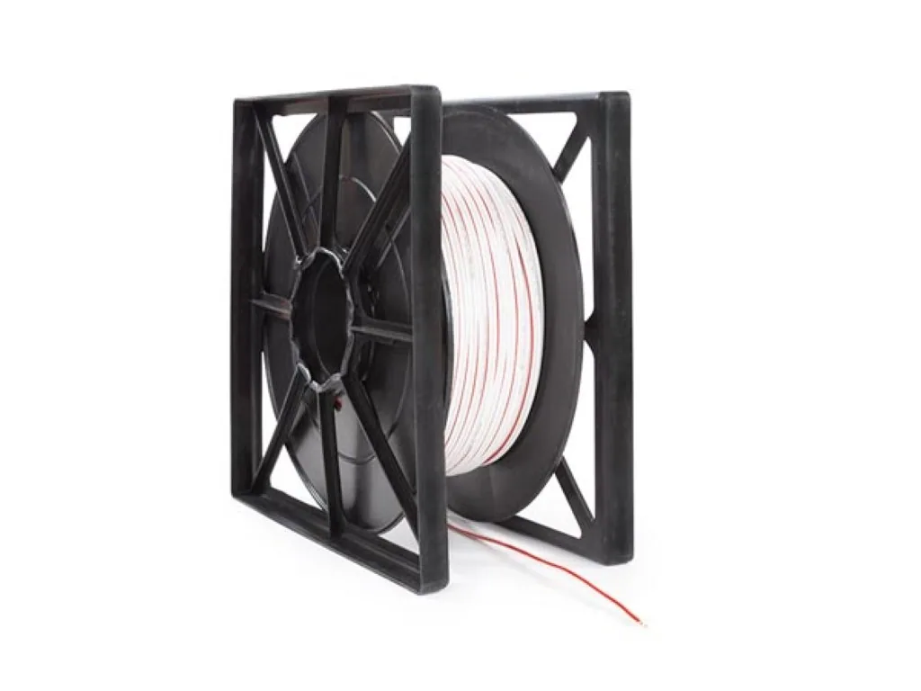Lautsprecherkabel 2x0.75mm², 100 Meter, weiß, Spule, reiner OFC-Kupferleiter, Audioverkabelung für Heim- oder Gewerbeanlagen, flexibler Lautsprecherdraht, saubere Optik, stabile Signalübertragung