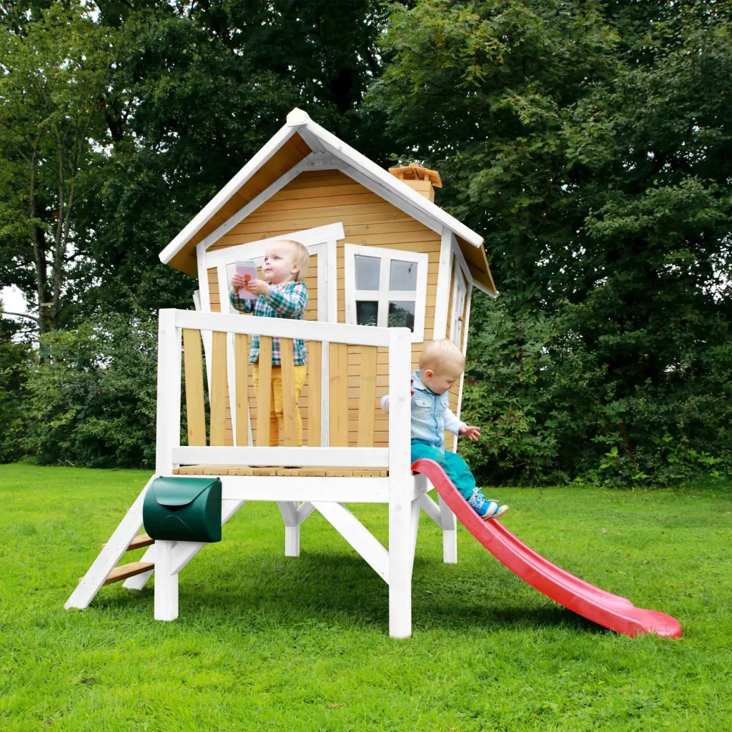 Robin Spielhaus Braun/Weiß - Rote Rutsche
