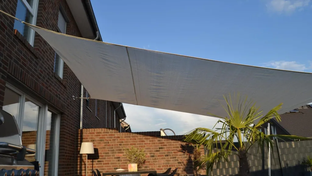 Vierecksonnensegel HDPE creme weiß 400 x 500 cm Wind-u. Wasserdurchlässig