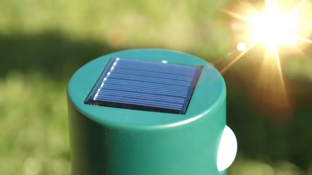 Solar-Tierschreck "Reflektor", mit Ultraschall und Blitzlicht