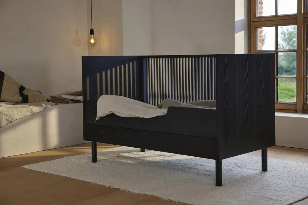 Quax HAI NO KI Rausfallschutz für Babybett Esche schwarz 70 x 140