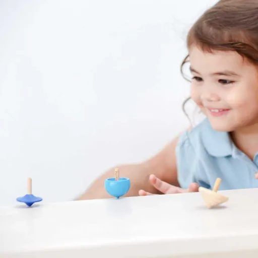 Plan Toys Kinder Kreisel-Set Holz blau