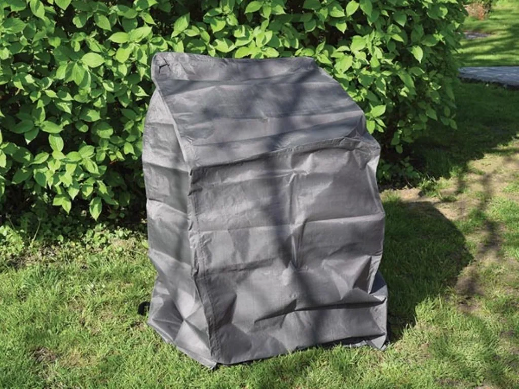Schutzbezug für Stapelstühle 66 x 66 x 128 cm, wasser- und UV-beständig, stabiler Bezug für 4–6 Stühle, atmungsaktives Gewebematerial, ideal für den Außenbereich