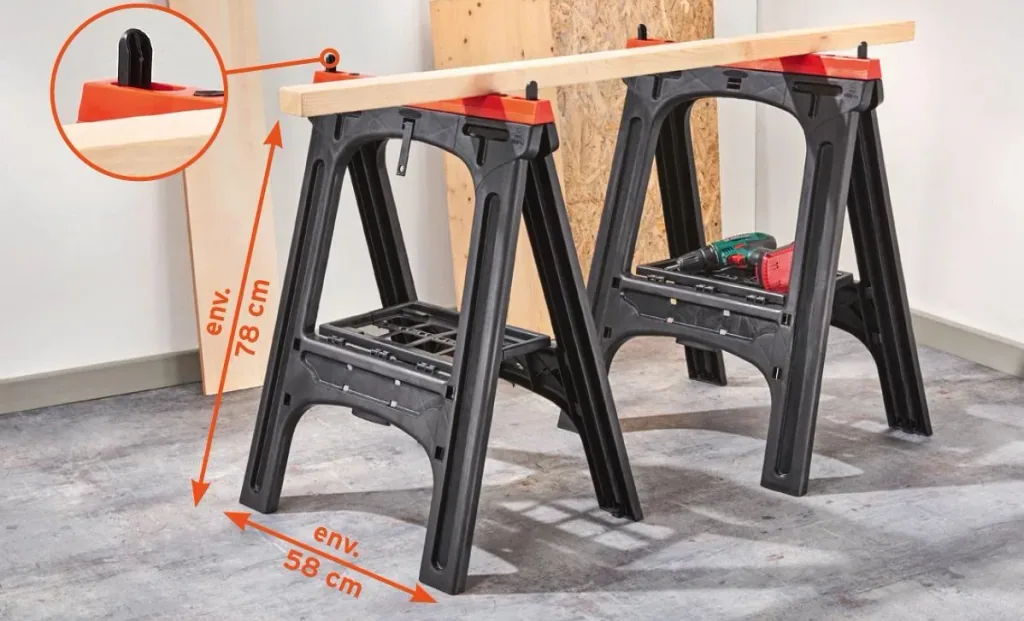 Kunststoff Allzweckbock 2er Set, Tragkraft je Bock 200 kg, orange mit perforierter Ablageplatte