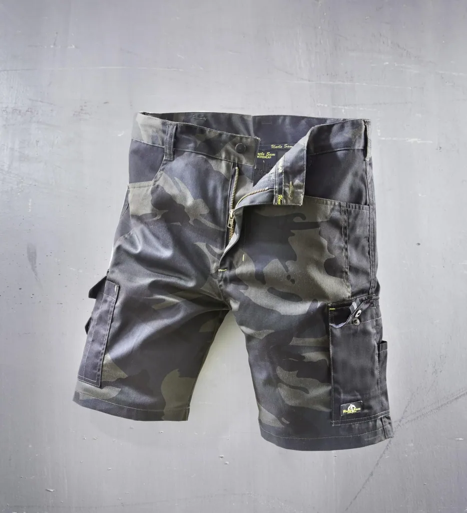 Arbeitsshorts Farbe camouflage, Gr.48
