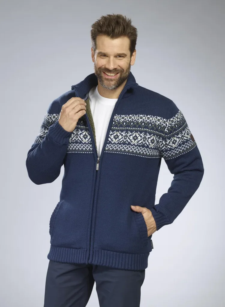 Strickjacke mit Berberfleece, Farbe marine, Gr.M