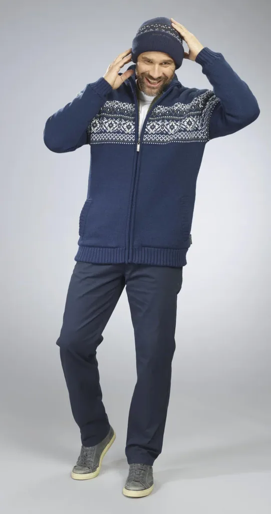 Strickjacke mit Berberfleece, Farbe marine, Gr.M