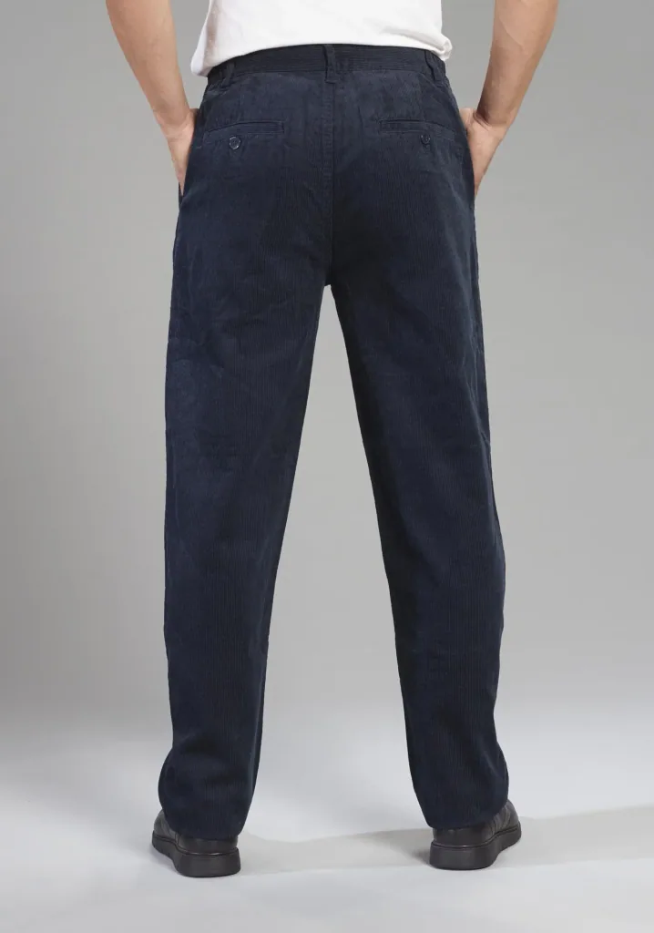 Cordhose, Farbe marine, Gr. 48