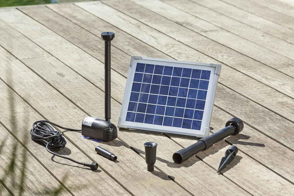 Solarpumpensystem "Splash" mit 5 W Solarmodul, 470 l/h, max. 75 cm