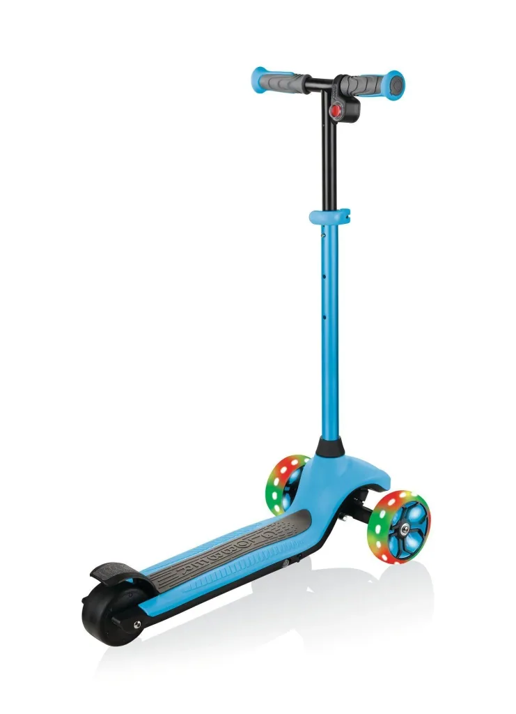 ONE K E-MOTION 4 PLUS, E-Scooter, Lithium-Batterie, 80 W Motor, 125/90 mm, 3-rädrig, LED-Rollen, hellblau