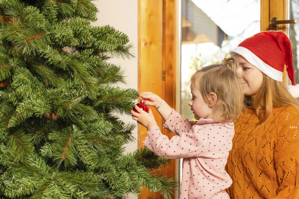 Evergreen Künstlicher Weihnachtsbaum Mesa Fichte 180 cm Grün