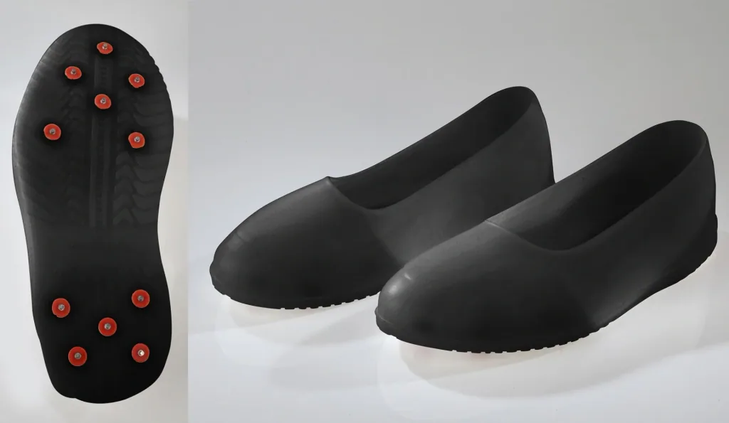 Silikon Gleitschutzschuhe mit Spikes, Gr. XL/ 42 - 43