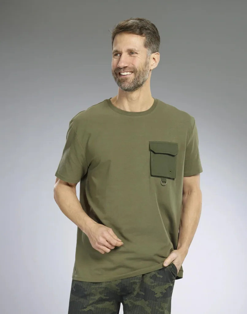 Bermuda Shorts, Farbe camouflage/grün/schwarz, Gr.M