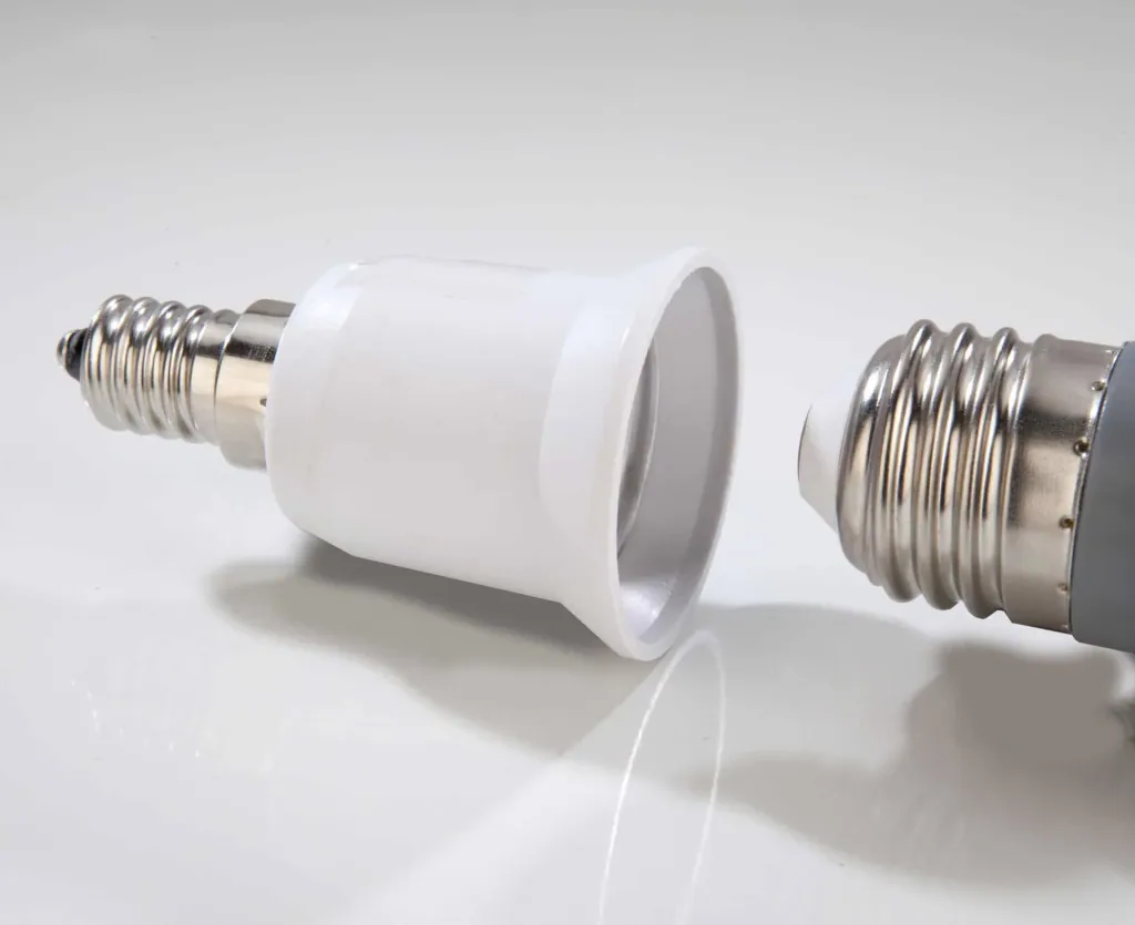 Adapter E27 auf GU10 Sockel, 3 Stück