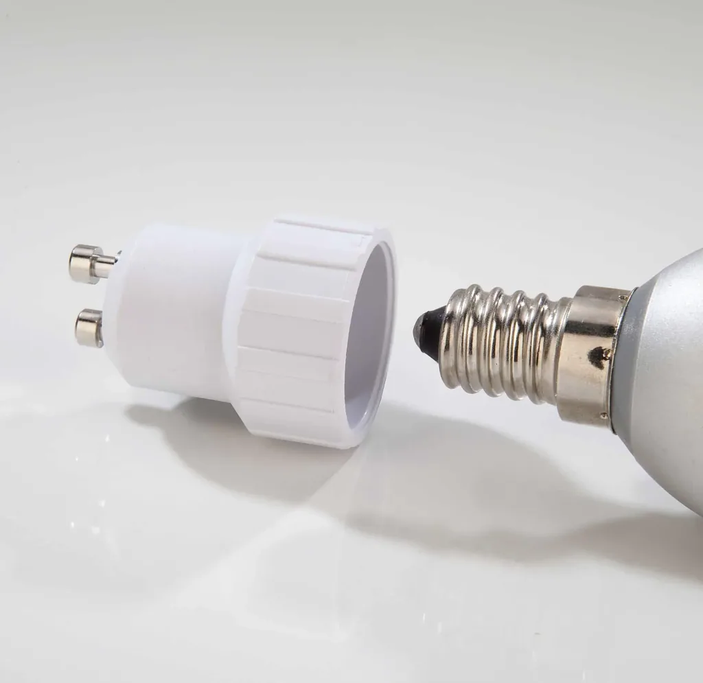 Adapter E27 auf GU10 Sockel, 3 Stück