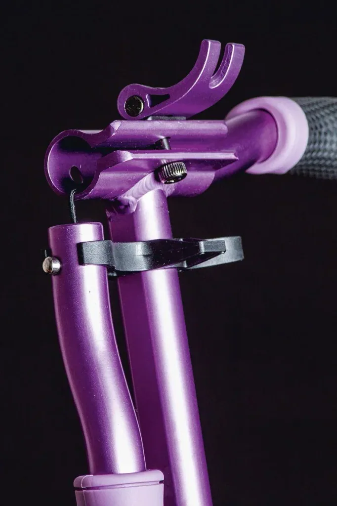 Aluminium Scooter mit Klappmechanismus und Ständer, 205 mm, ABEC 7, höhenverstellbar, lila