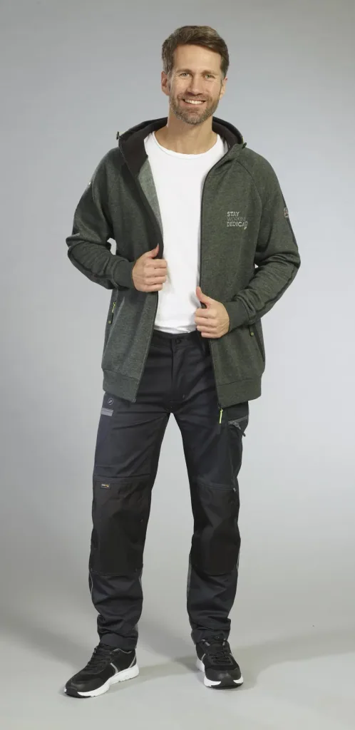 Sweatjacke mit Kapuze, Farbe grün/schwarz, Gr.M