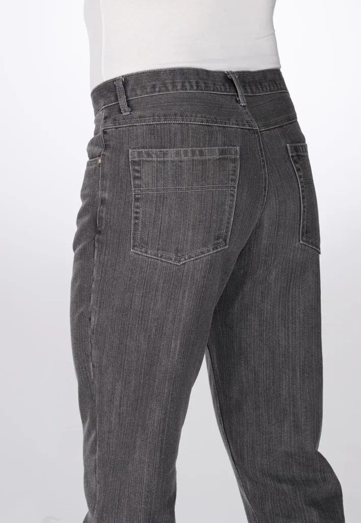 Komfortjeans im 5-Pocket Style, Farbe grau, Gr.48