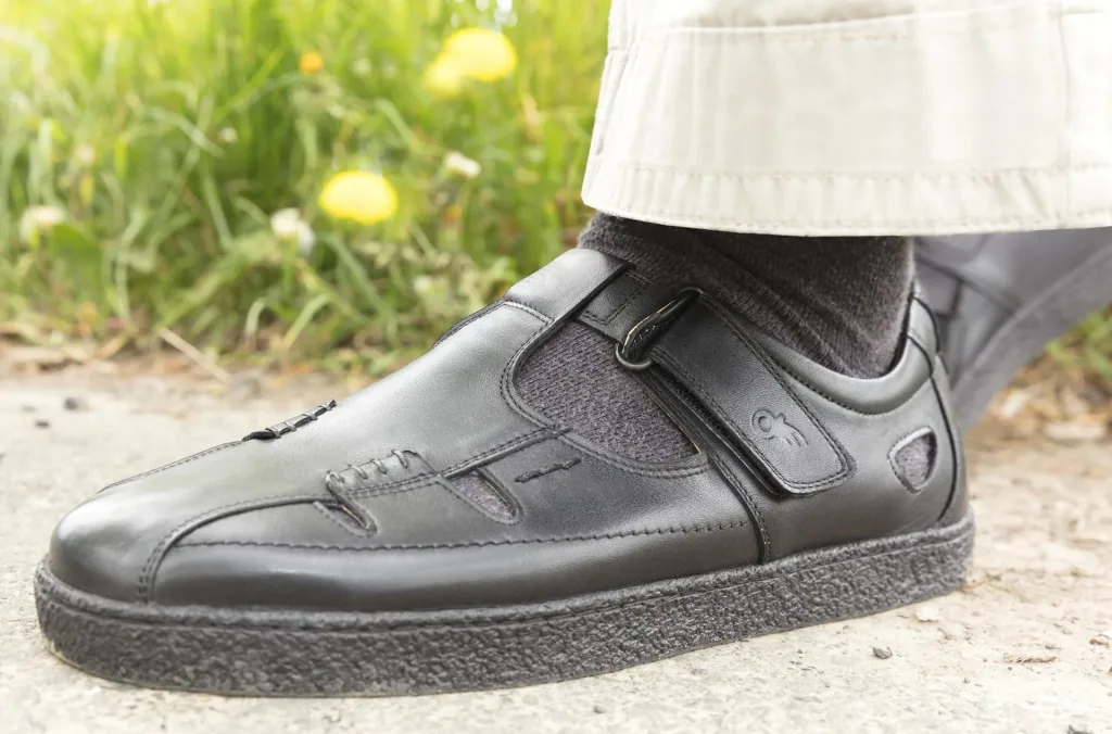 Freizeitsandalen aus Echtleder, Größe 44