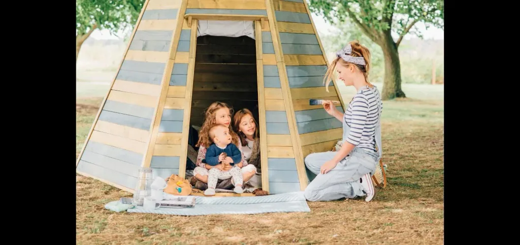 Holz Tipi Hideaway 330, Outdoor-Tipi für Kinder aus Holz, Spielzelt, 3,30 m hoch, natur