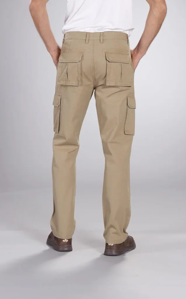 Cargohose mit 2 aufgesetzten Beintaschen, Farbe beige, Gr.48