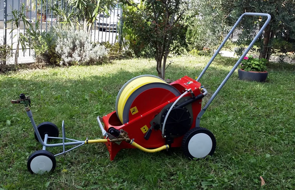 Bewässerungswagen LEADER 20 mit L 40m x Ø 3/4" PVC-Schlauch