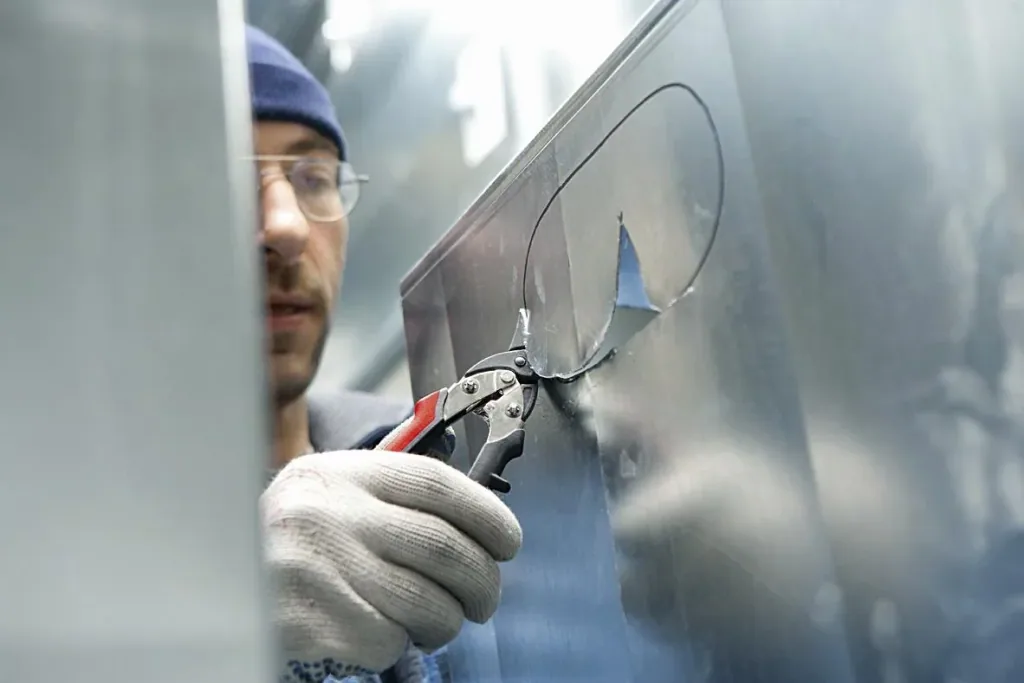 Ideal-Schere, klein und wendig D15A-SB