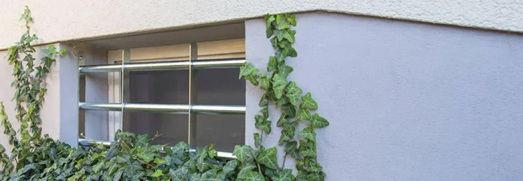 Fenstergitter 5300 individuell einstellbar, 500 - 650 x 300 mm mit 2 Querstreben