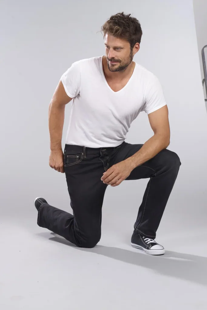 Joggpants aus Stretchdenim, Farbe schwarz, Gr.54