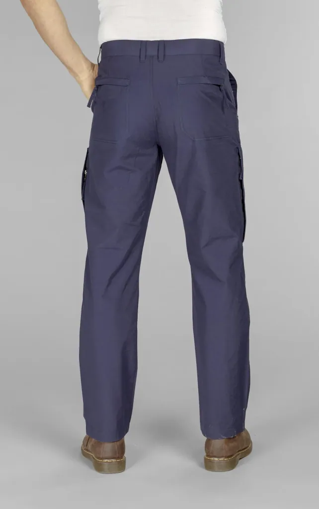Outdoorhose, Gesäßtasche mit Reißverschluss, Farbe blaugrau, Gr.48